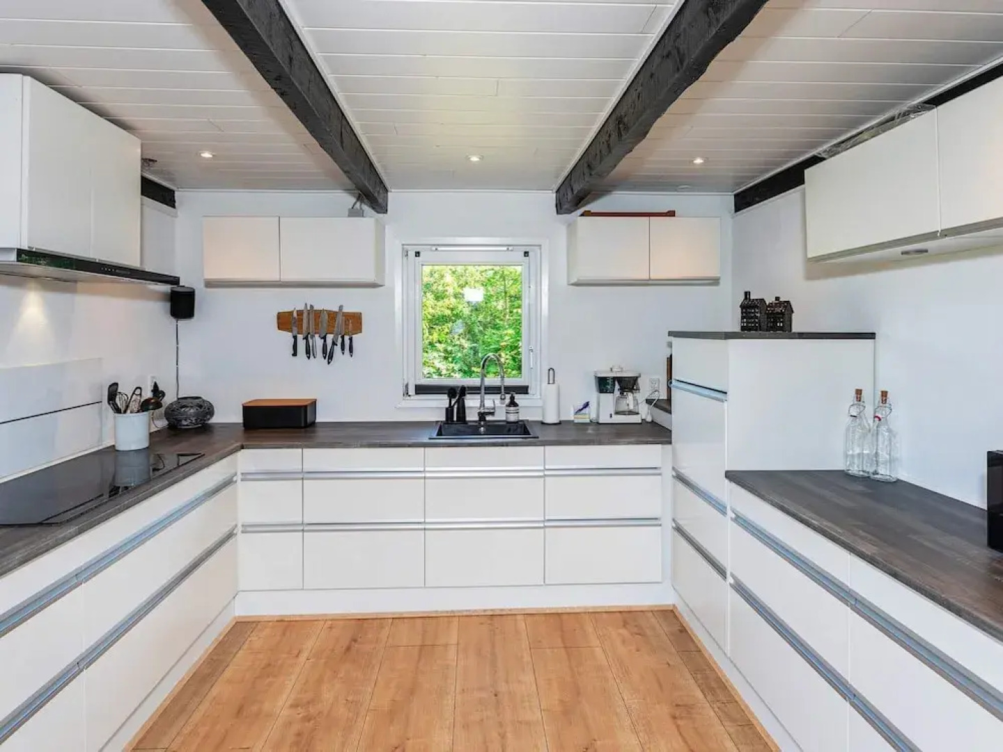 6 Person Holiday Home in Logstor