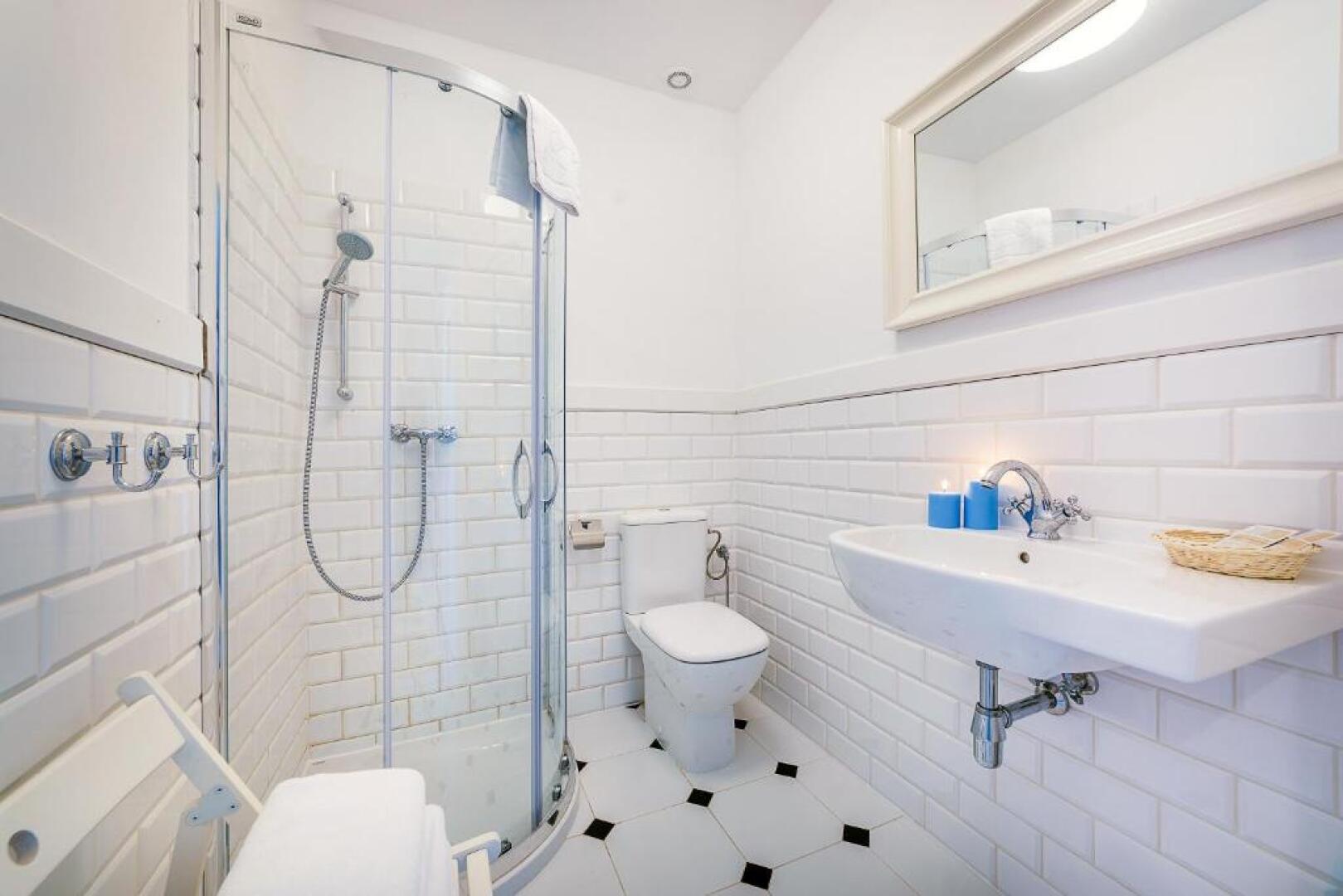 Stare Sady Chillout Rooms "Pod Jabłoniami"