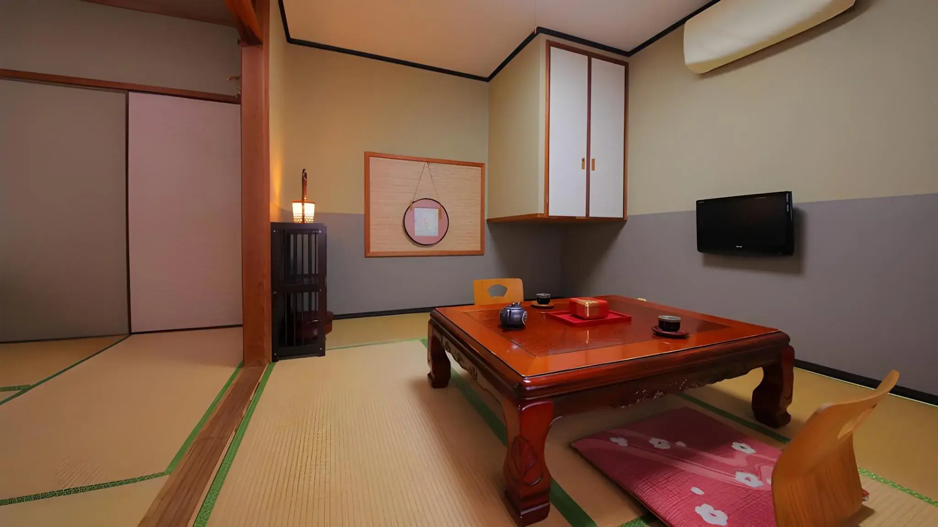 Sakura Sakura Hot Springs