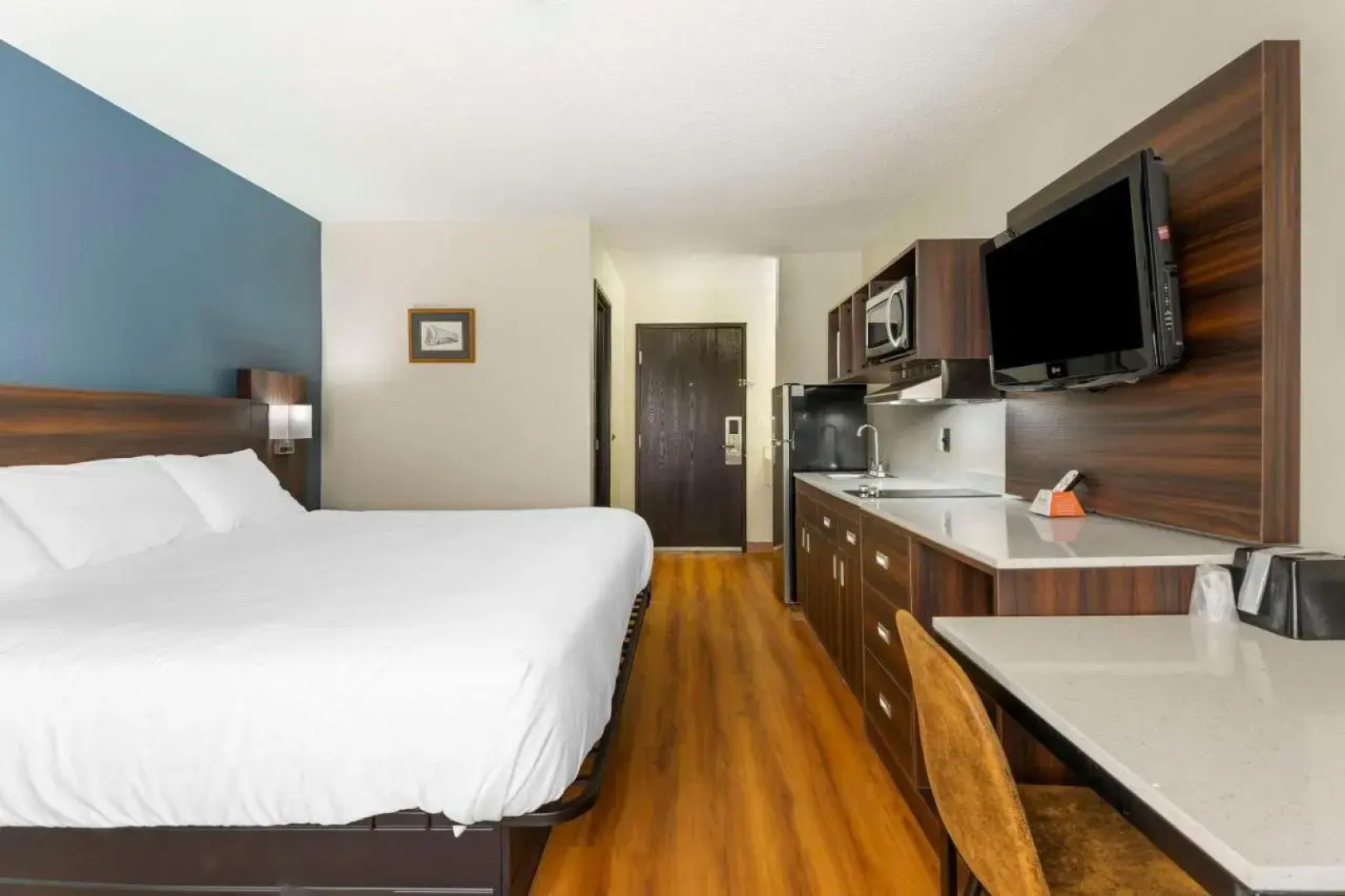 Econo Lodge Lavale