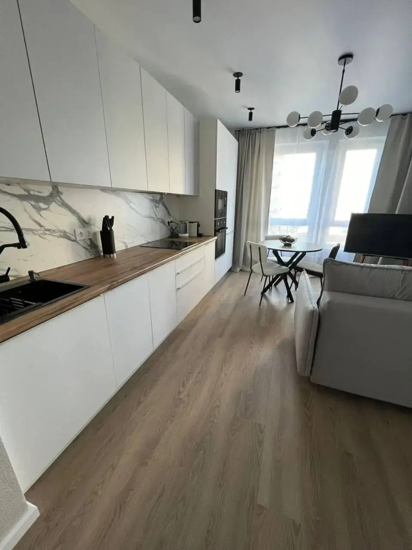 Sunmarine apartments (Санмарин апартментс) на улице Малая Очаковская 4а к2