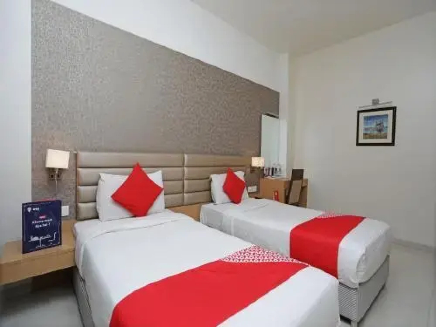 OYO Premium Bhosari MIDC