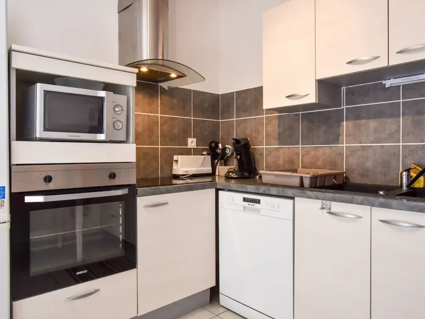 Charming Holiday Home in La Teste-de-buch With Swimming Pool