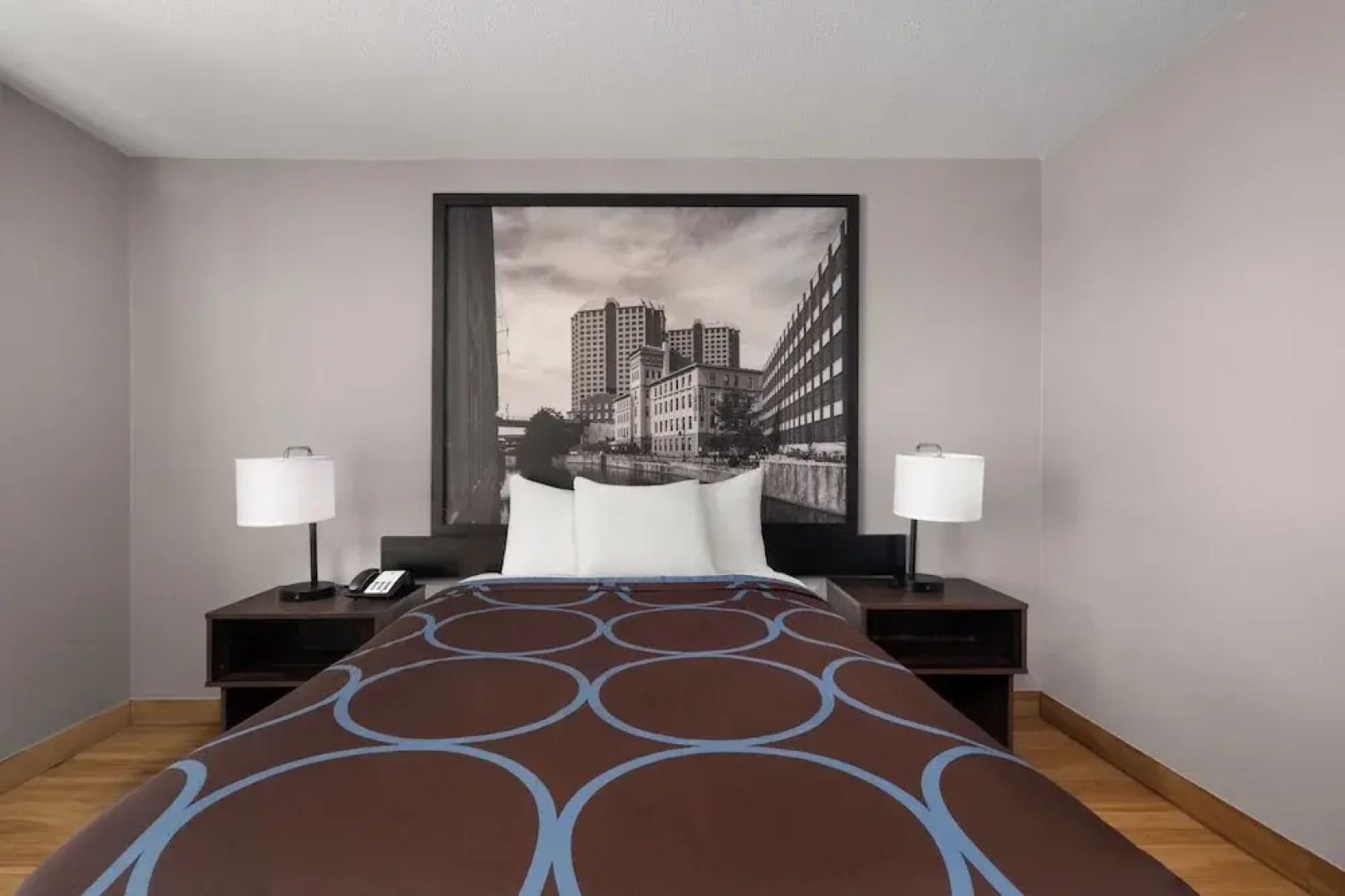 Super 8 by Wyndham Farmville