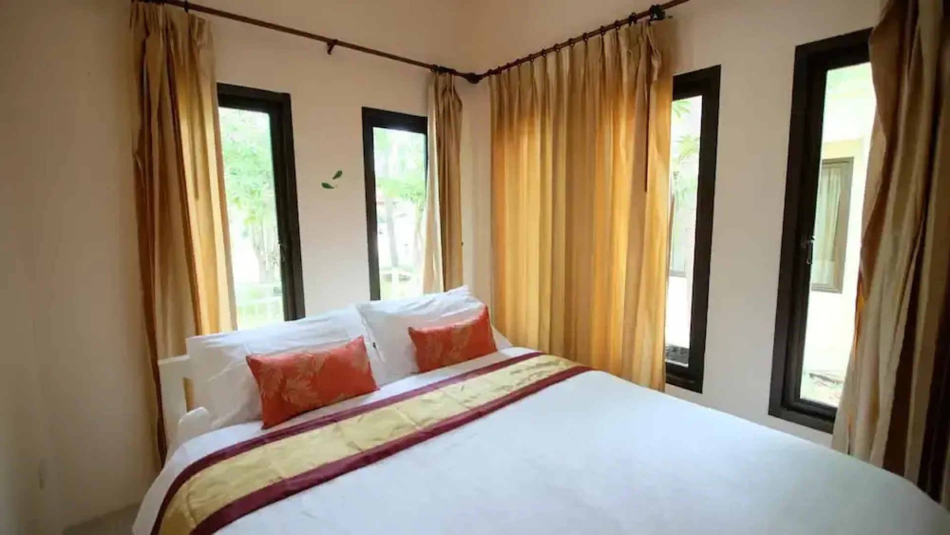 Khumphyazaw Resort