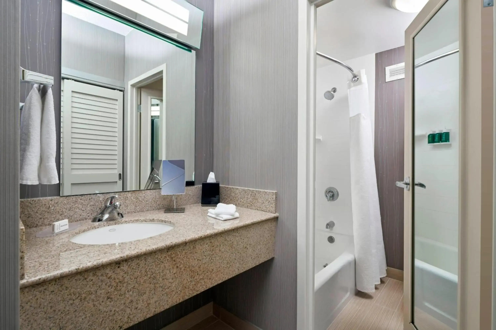 Courtyard by Marriott Baltimore BWI Airport