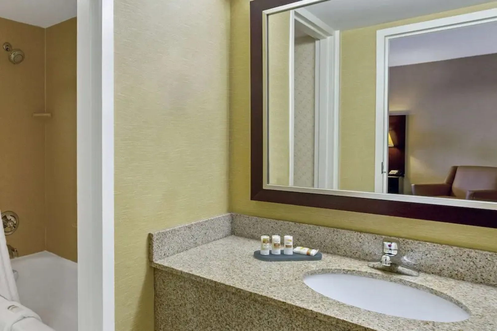 Hampton Inn Manchester Downtown, Nh