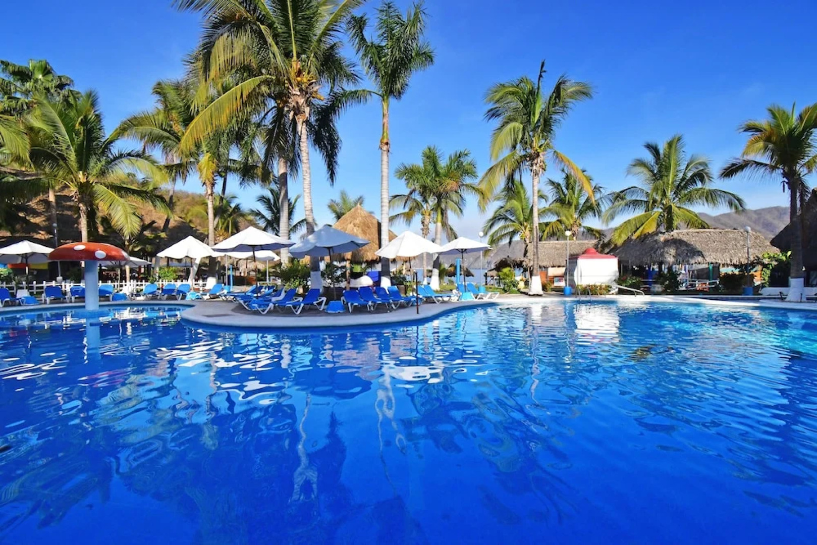 La Quinta Gran Bahia Cuastecomates