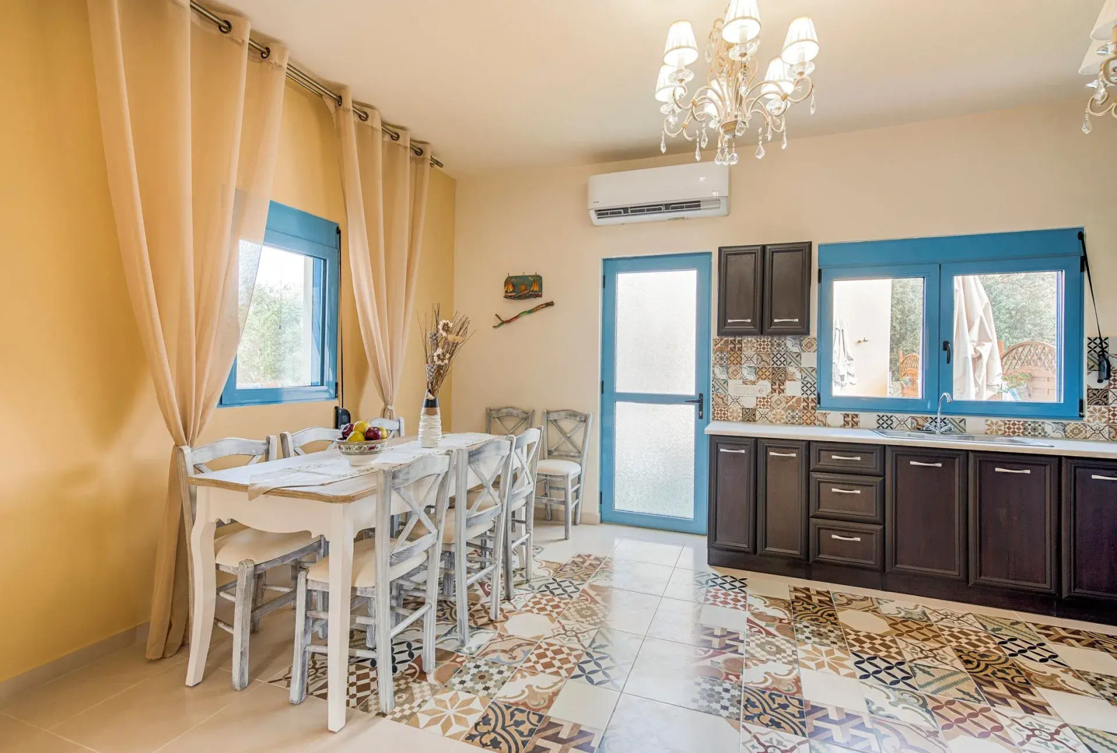 Lindos Luxury Retro Villas