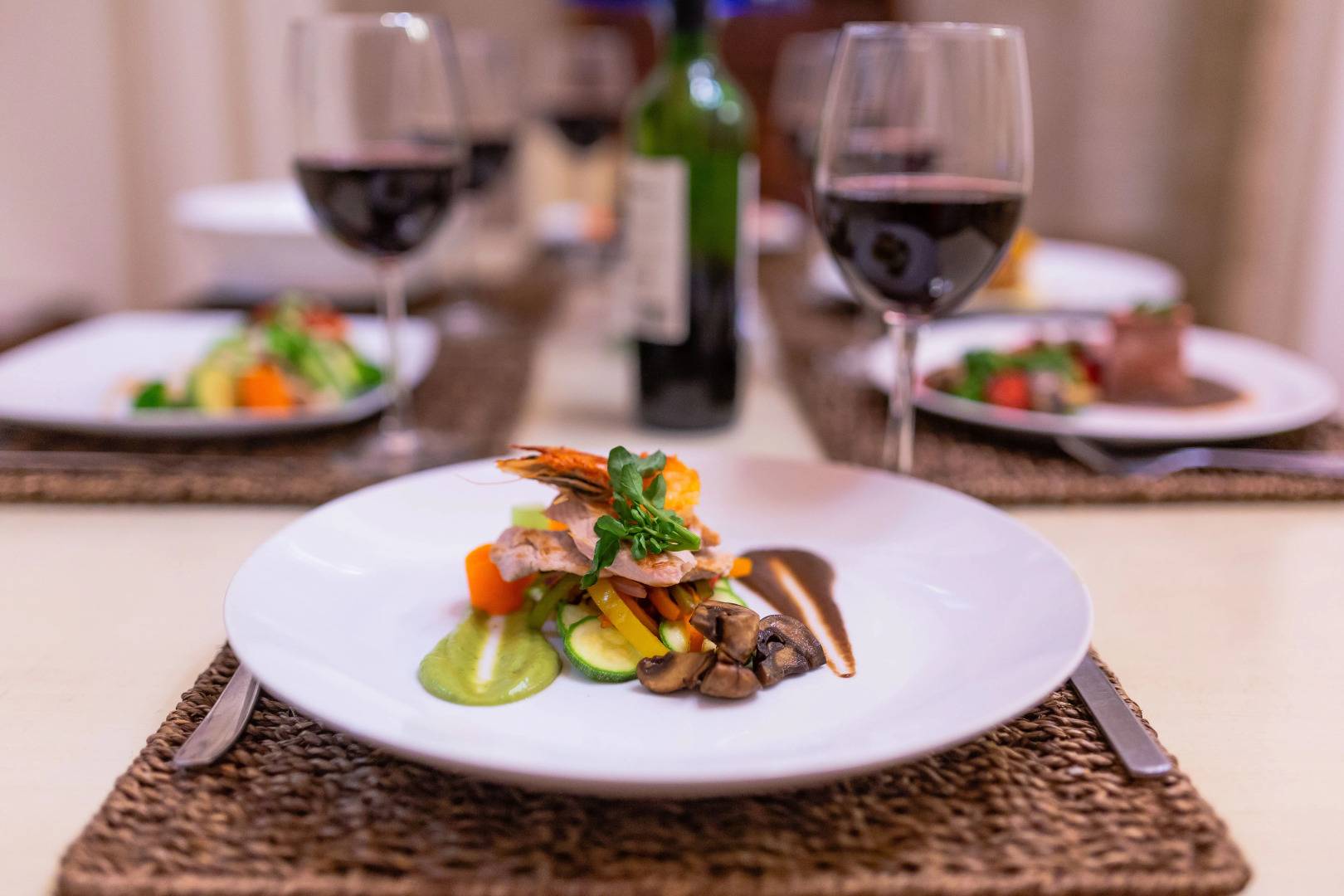 Grand Las Nubes by Inmense