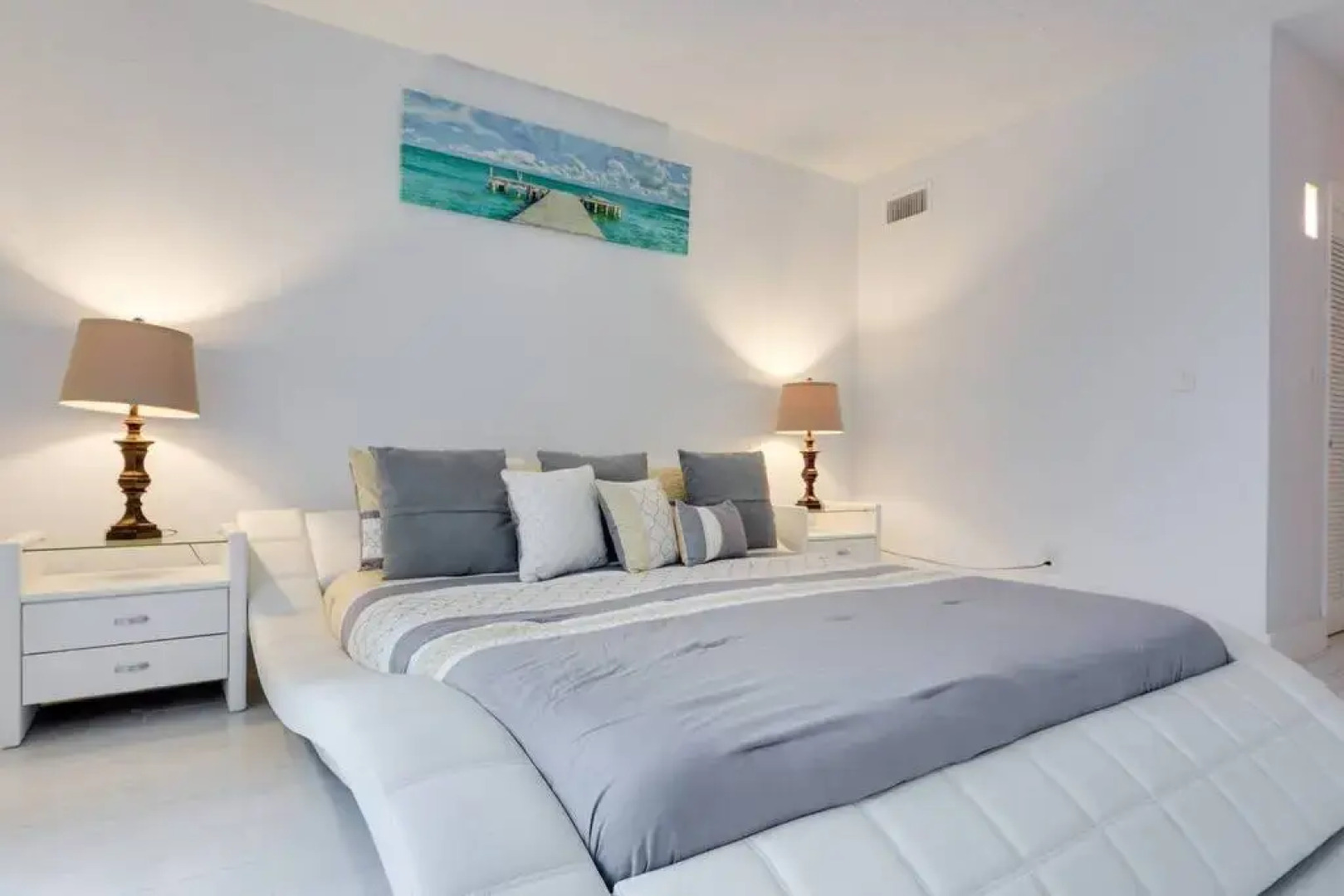 Lovely 3 BR unit by the beach- remodeled-STR-00604