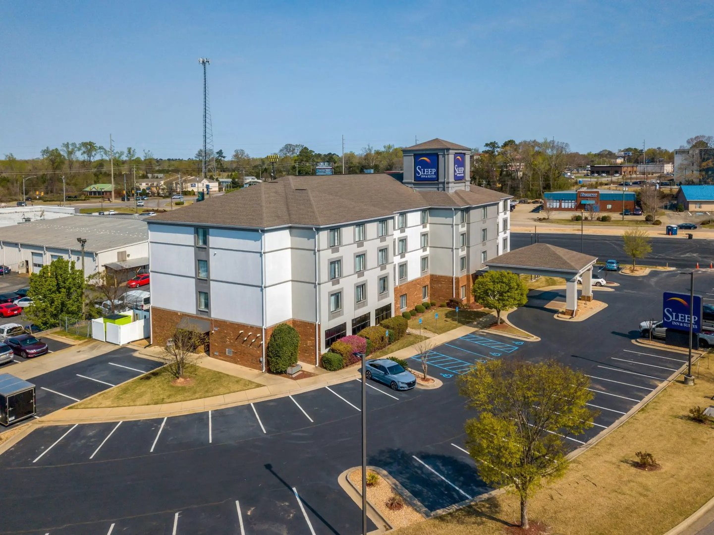 Sleep Inn & Suites Auburn Campus Area I-85