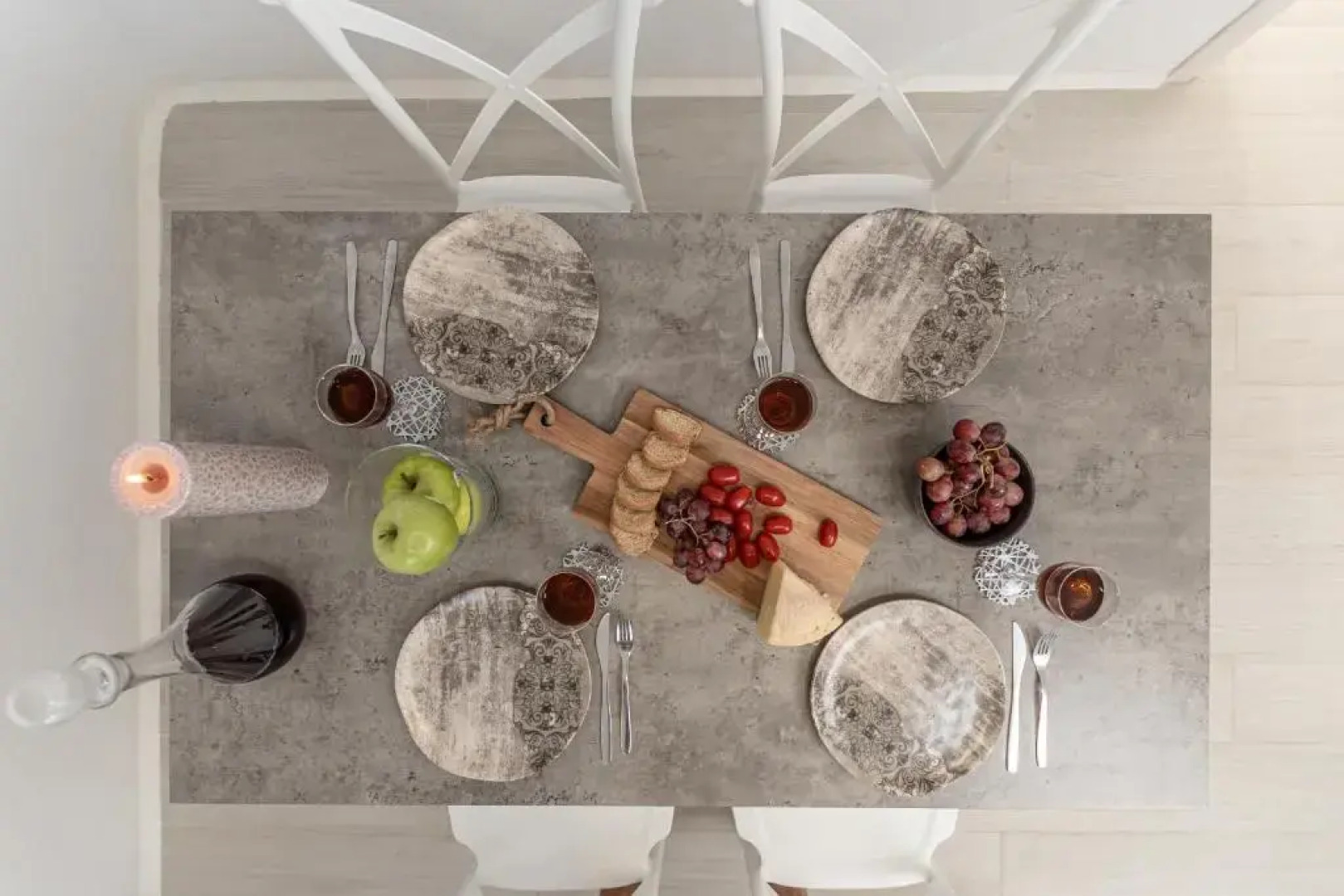 Ariadne's Crown Suites