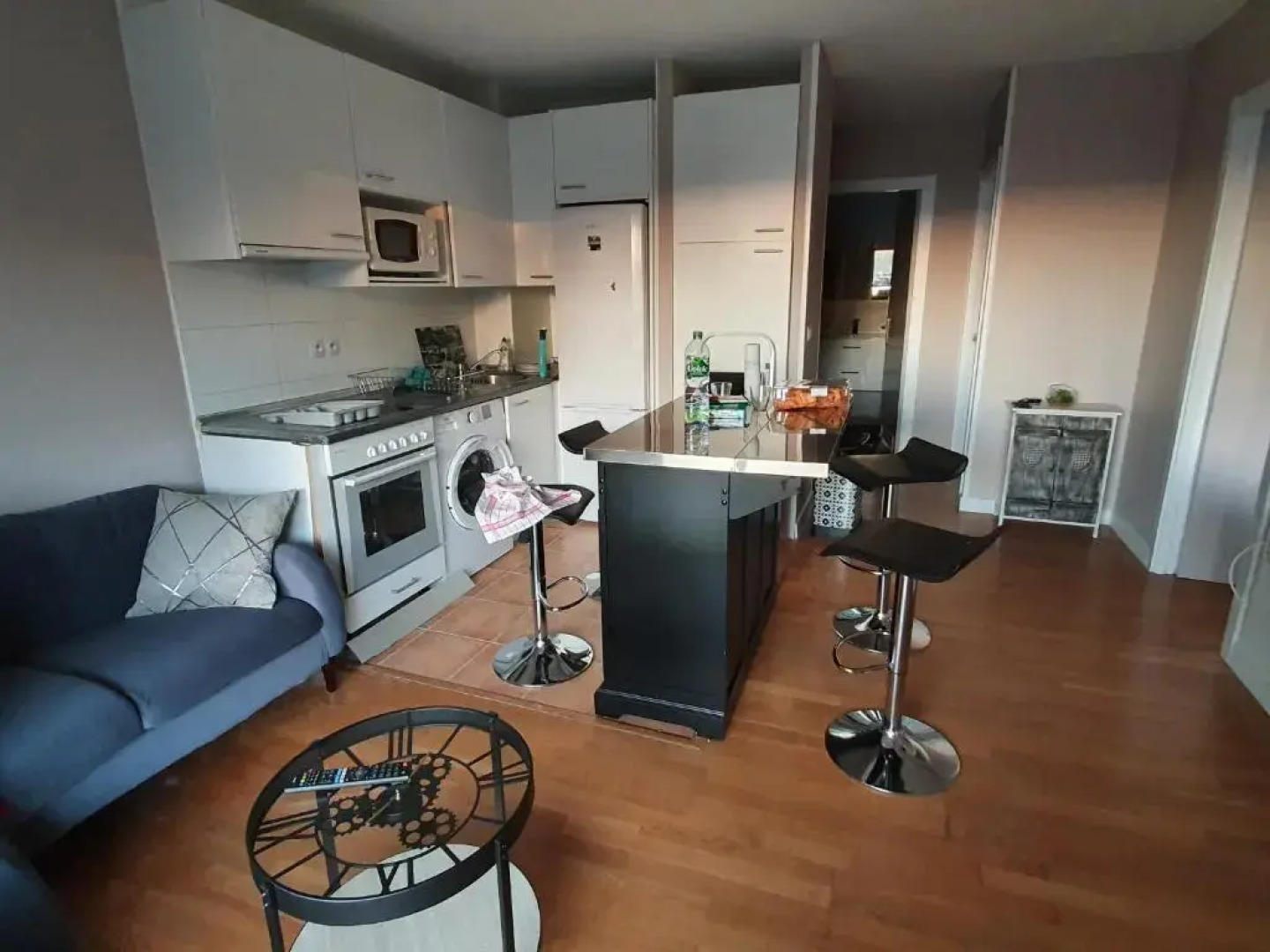 HENDAYE: Joli T3, piscine et parking avec vue sur l'océan