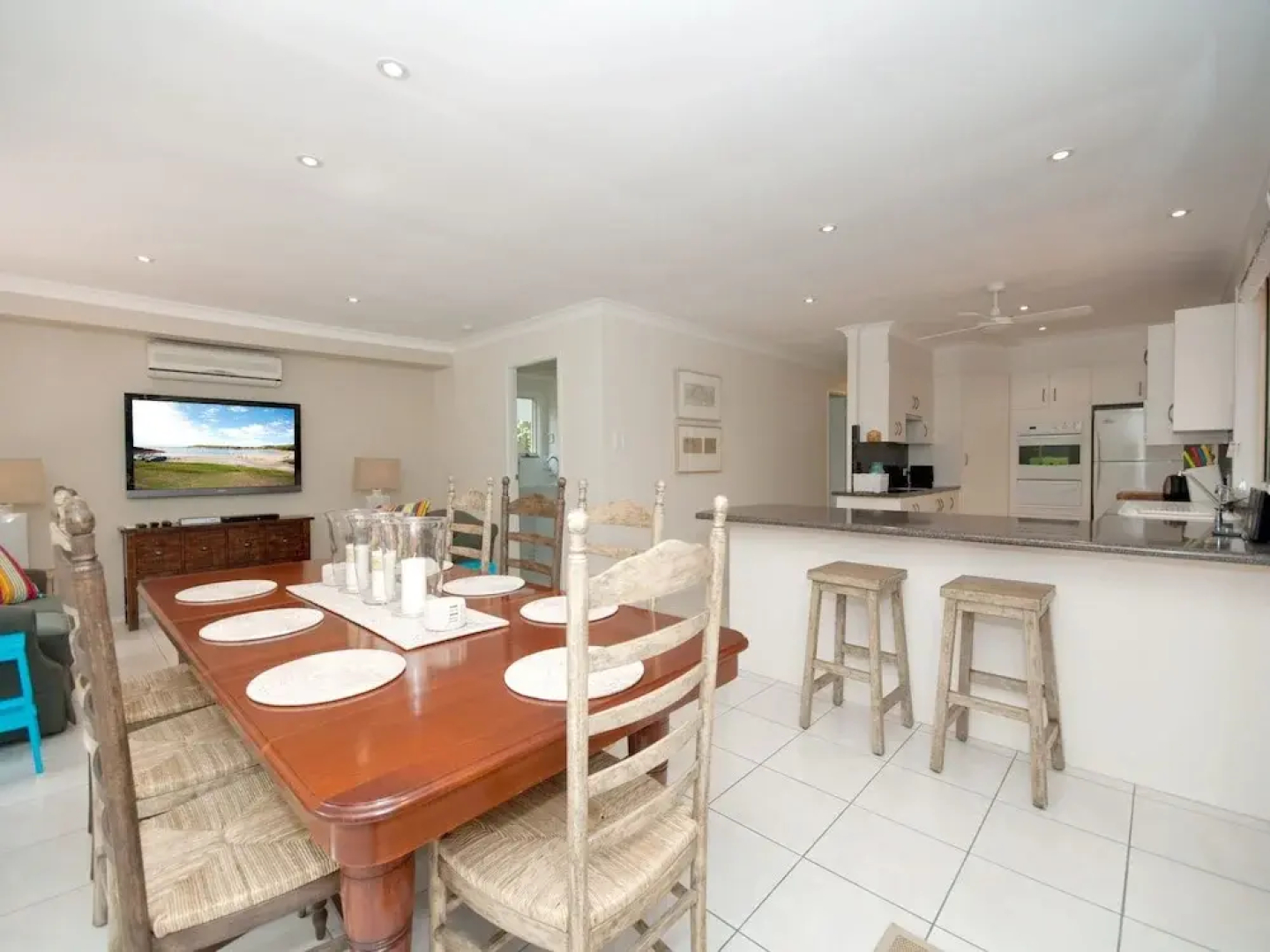 My Shell, 55 Blanch Street