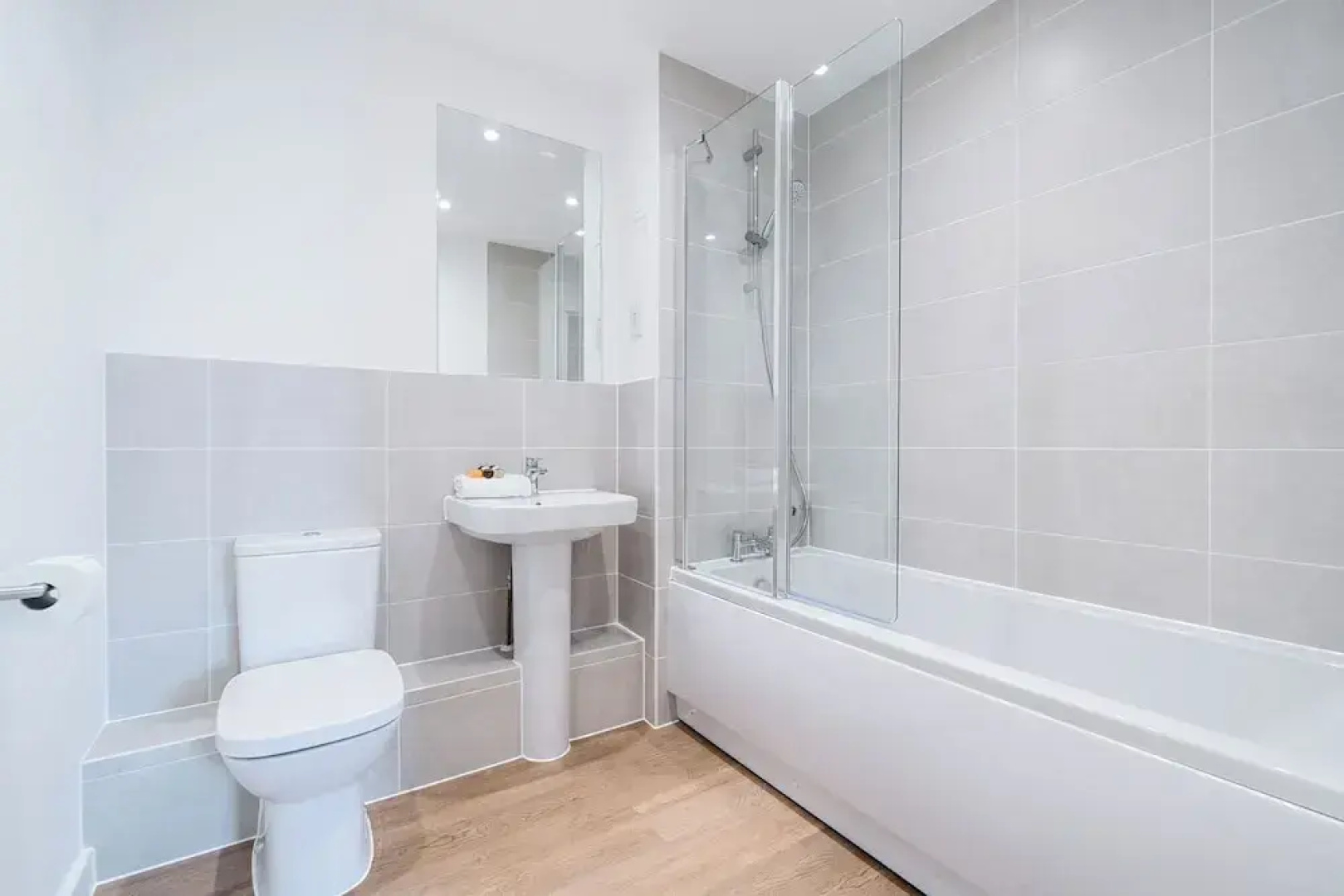 Roomspace Apartments - Walton Court