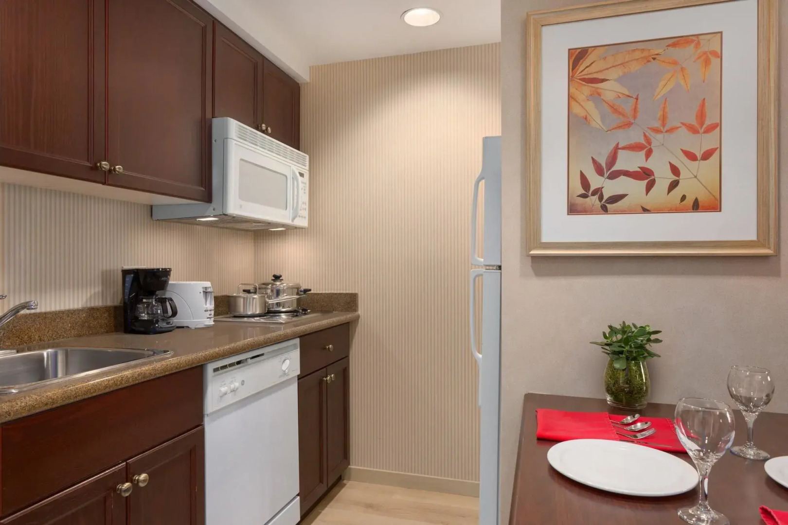 Homewood Suites by Hilton Toronto Oakville