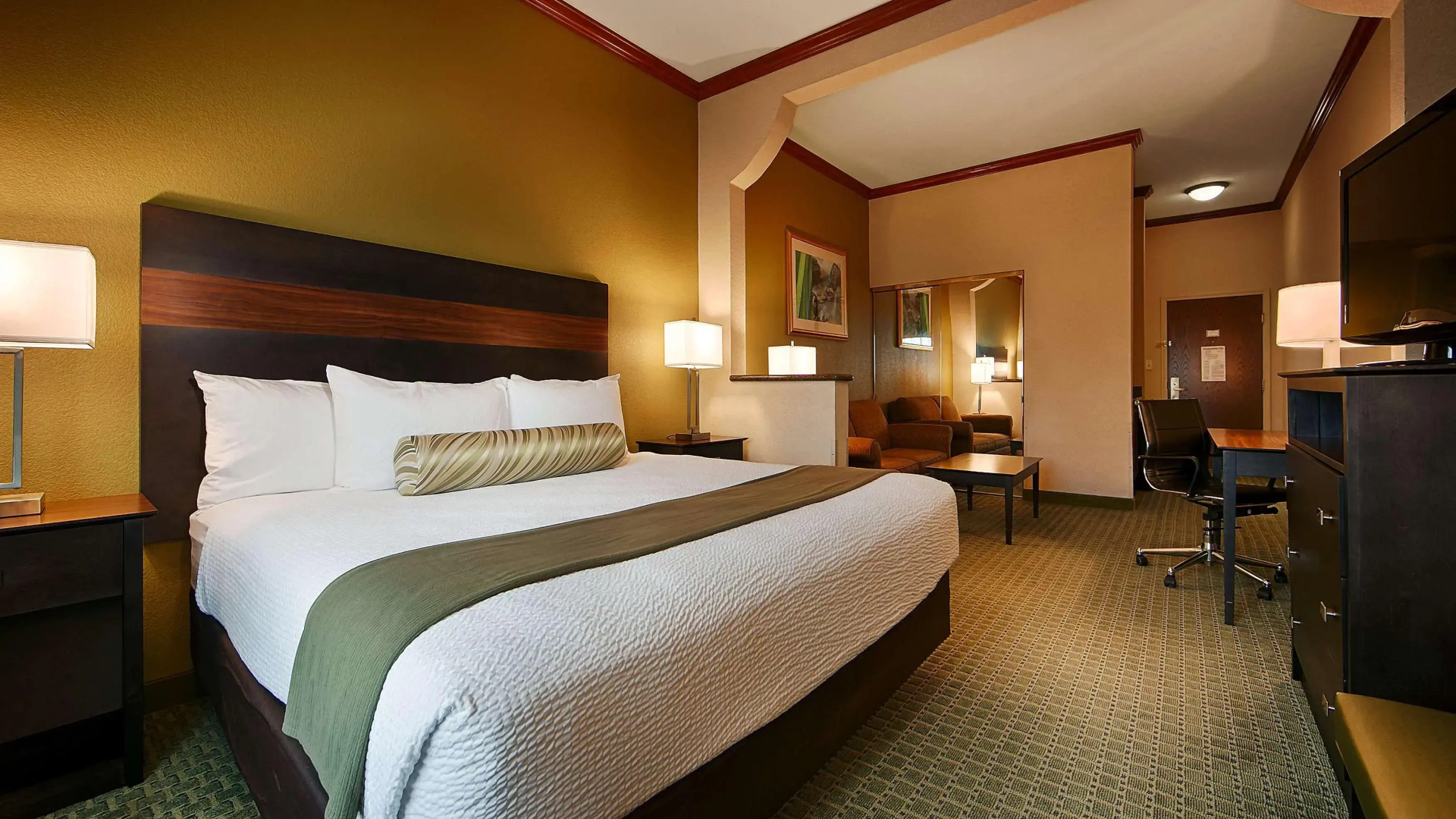 Comfort Inn & Suites