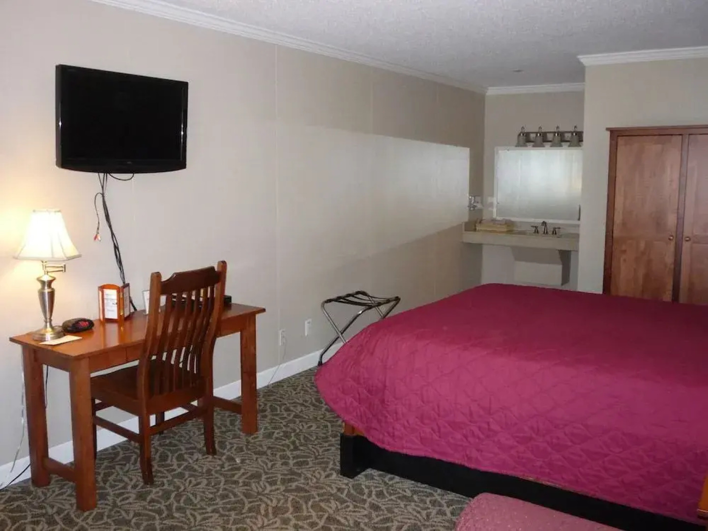 Arthur's Country Inn