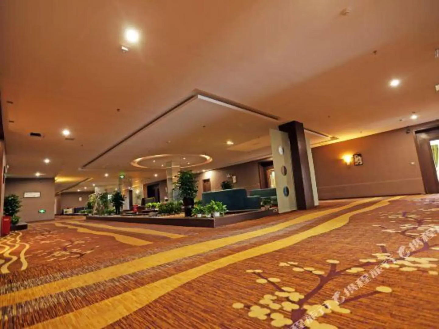 Meishan Meizhou Riverside Hotel