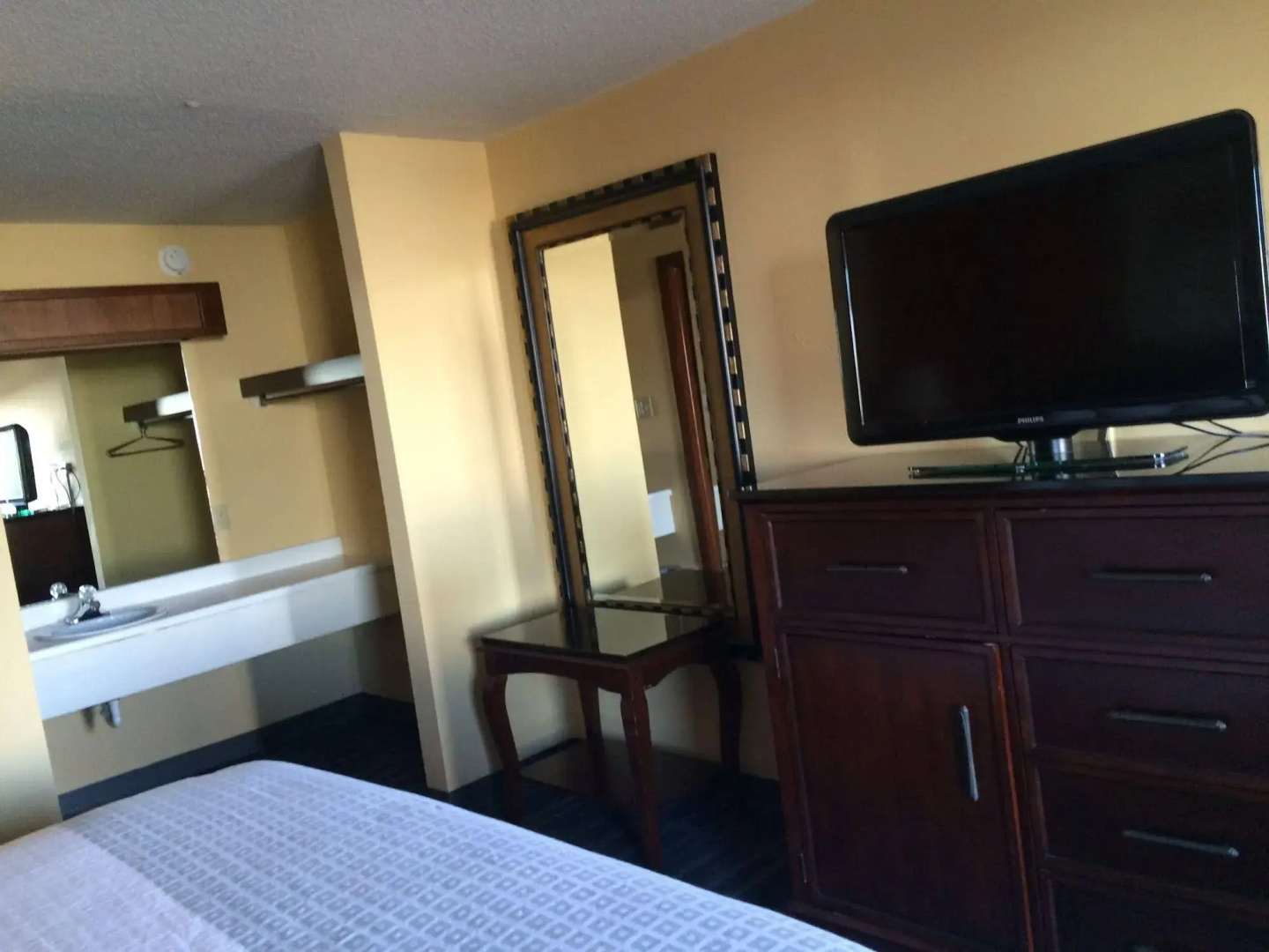 The Executive Inn