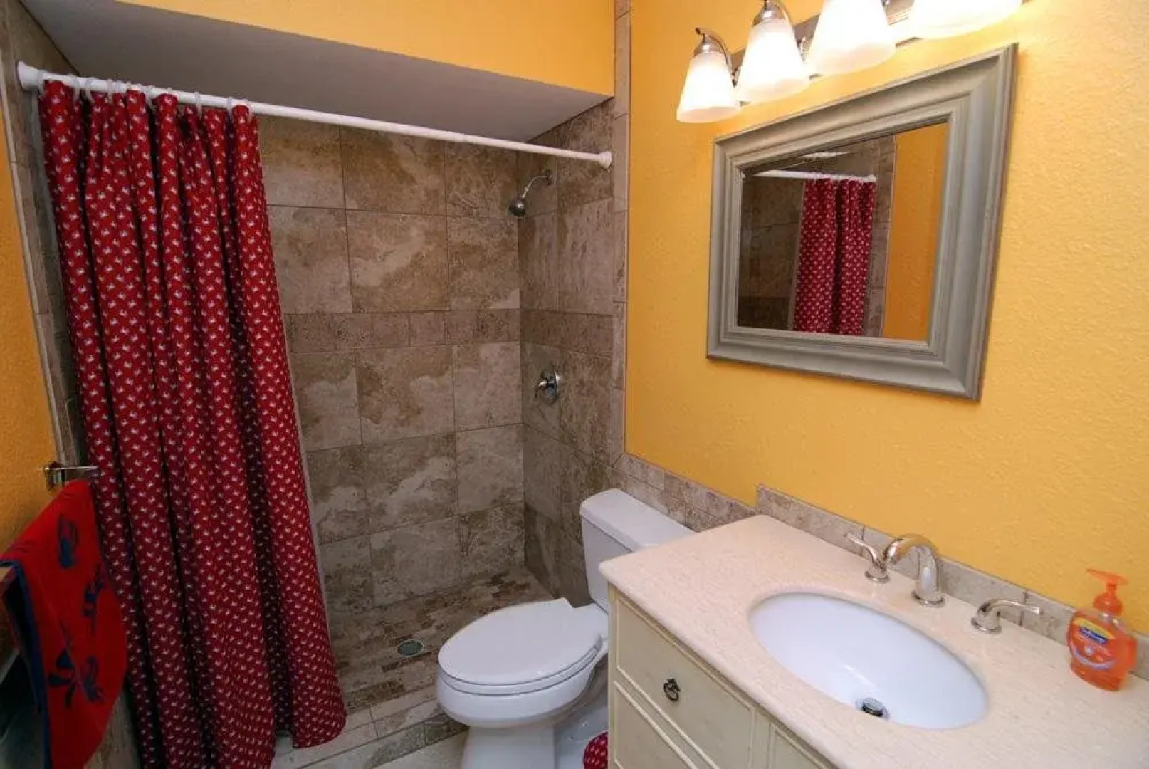 Luci's Sunshine Cottage