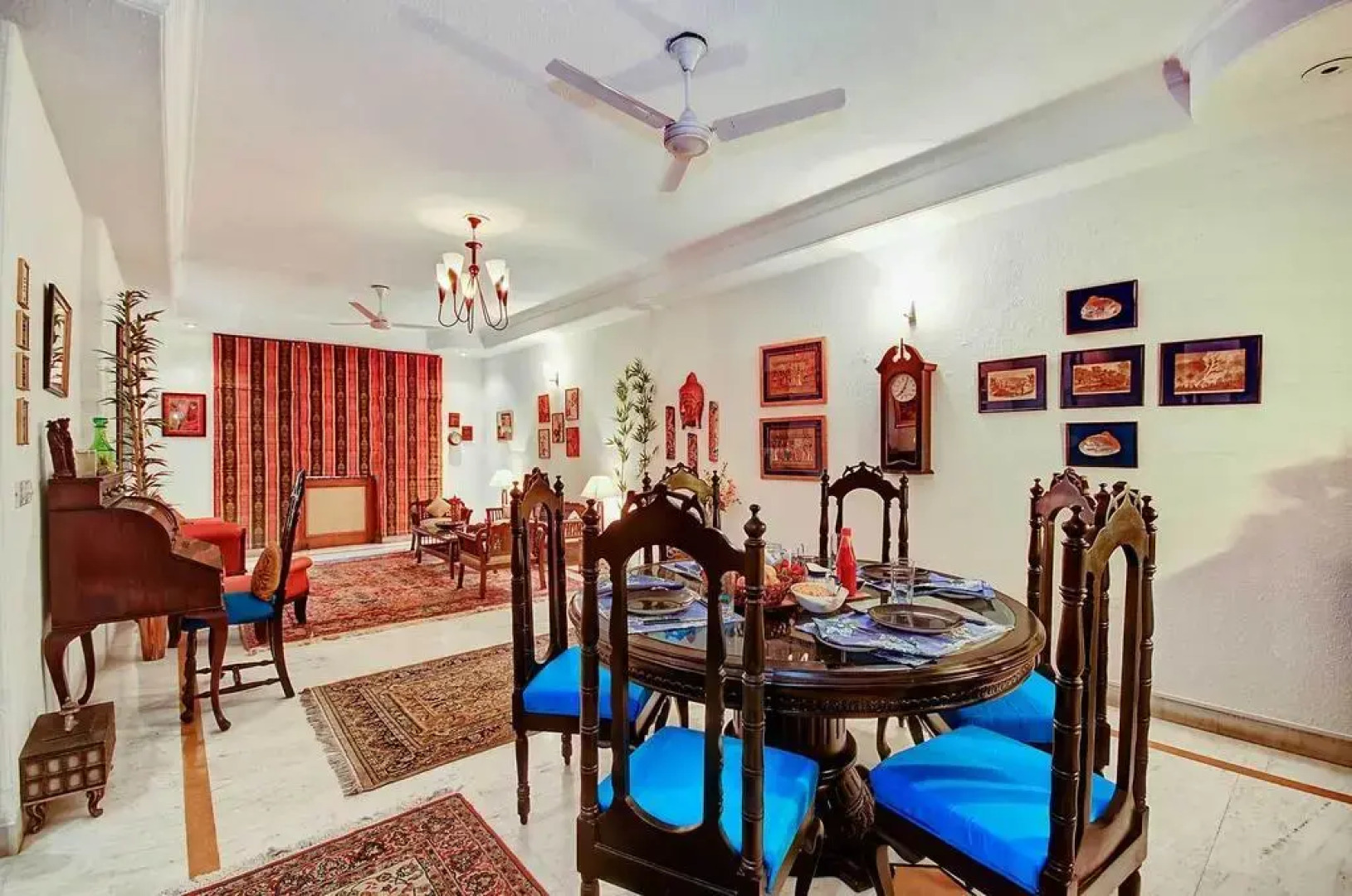 On The House - Bed and Breakfast