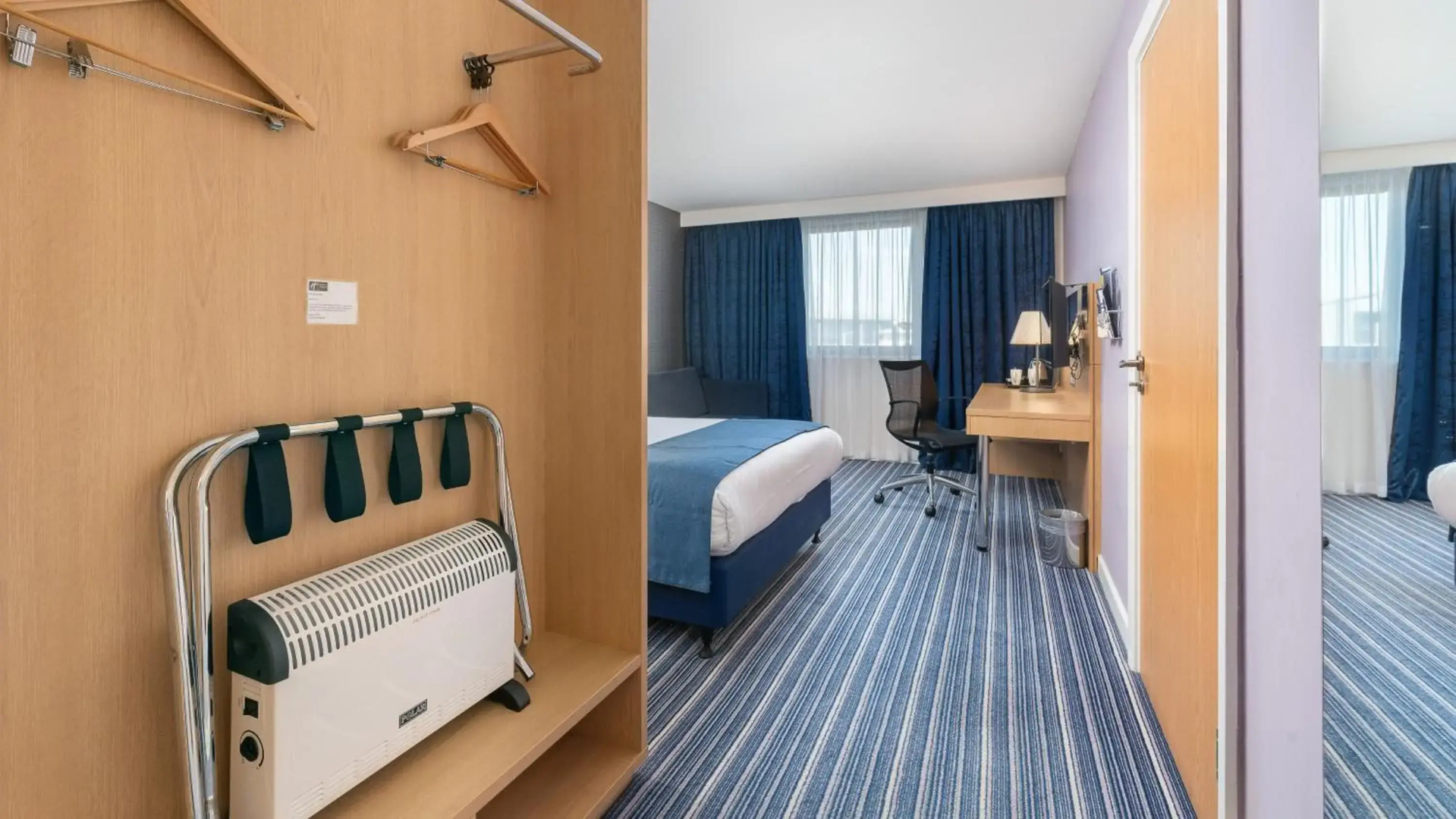 Holiday Inn Express Leigh - Sports Village by IHG