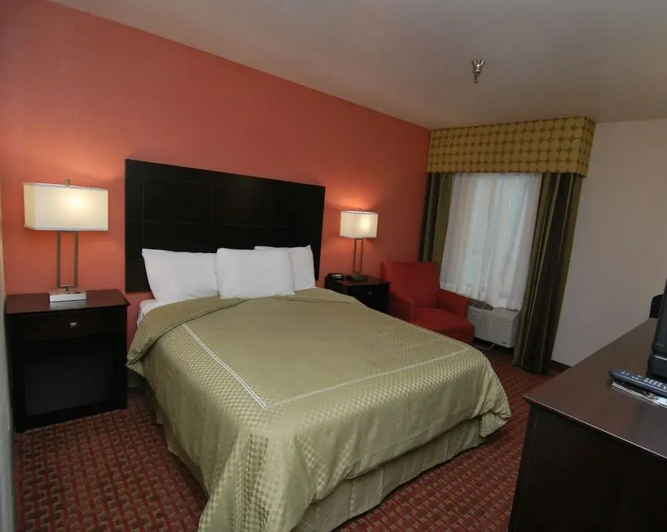 AmericInn Hotel & Suites Johnston