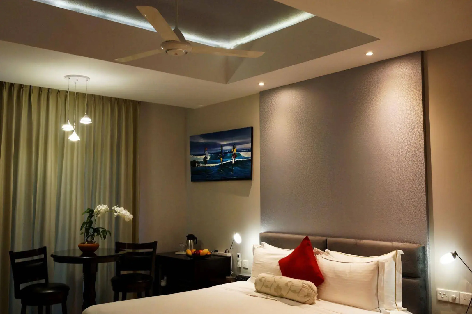 The Penthouse Above Sea