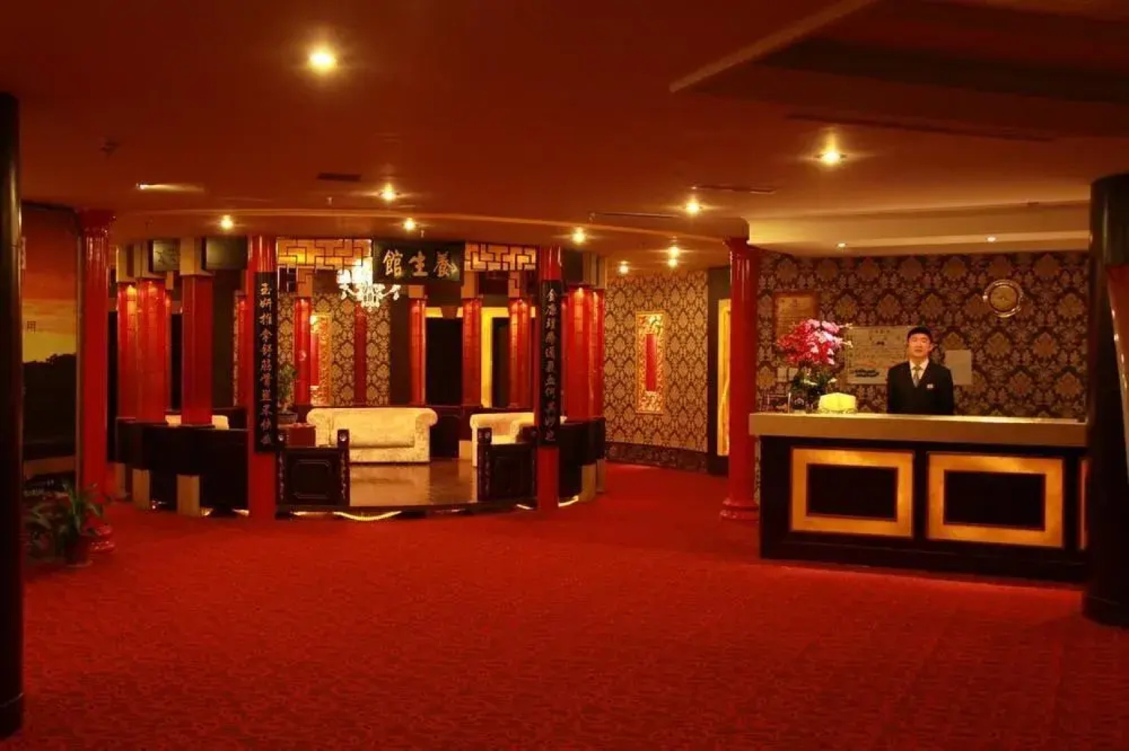 Oriental Luoma Hotel