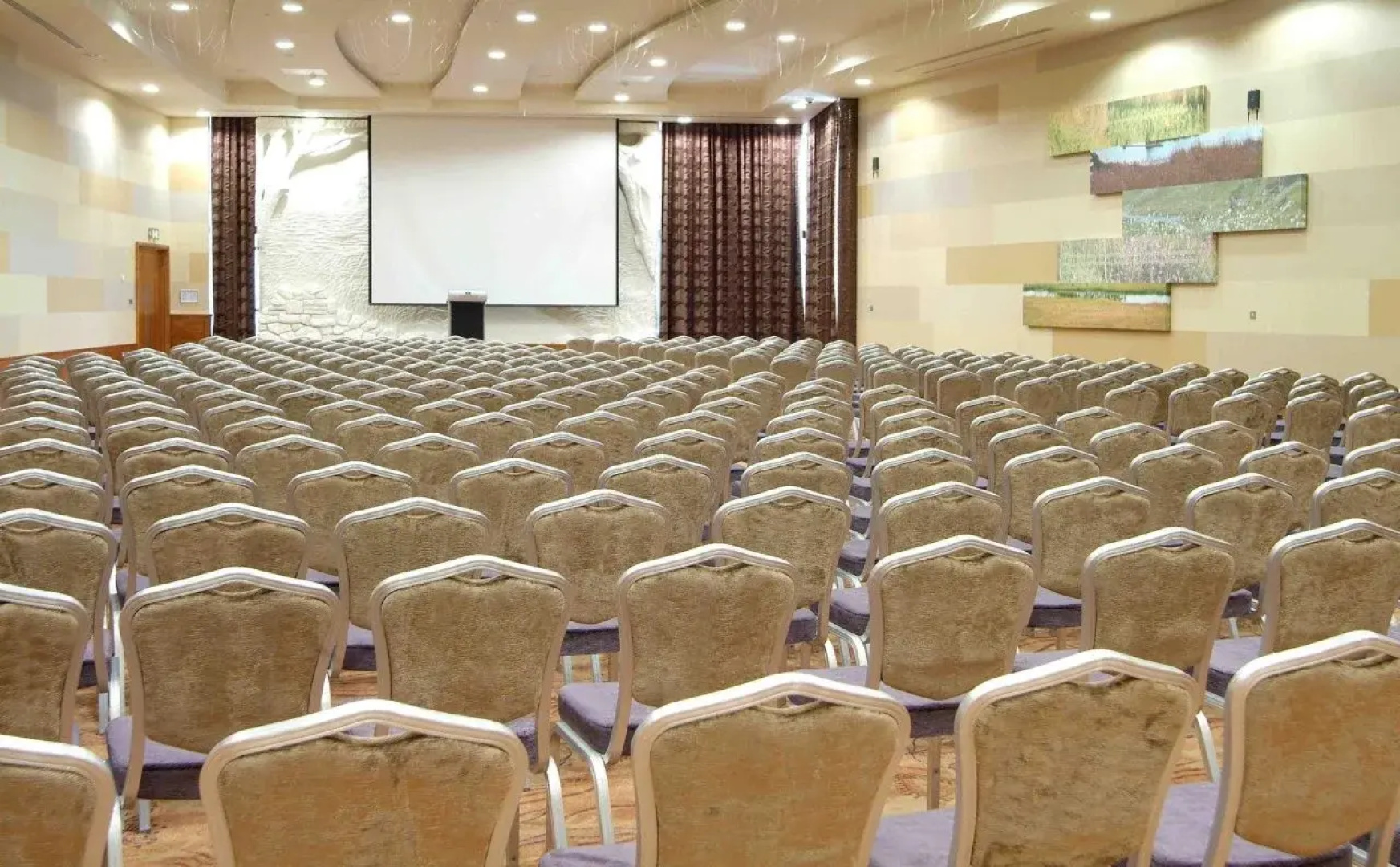 Crowne Plaza Hotel Blanchardstown by IHG