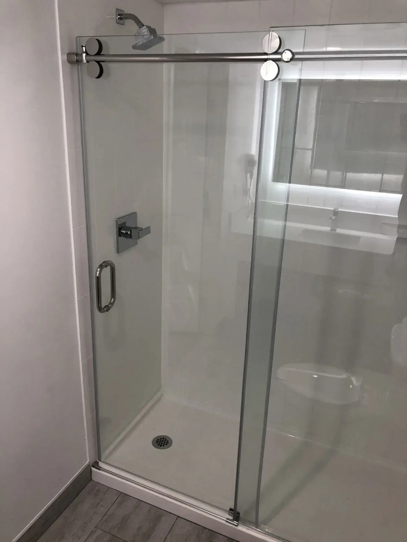 Travelodge Inn & Suites by Wyndham West Covina