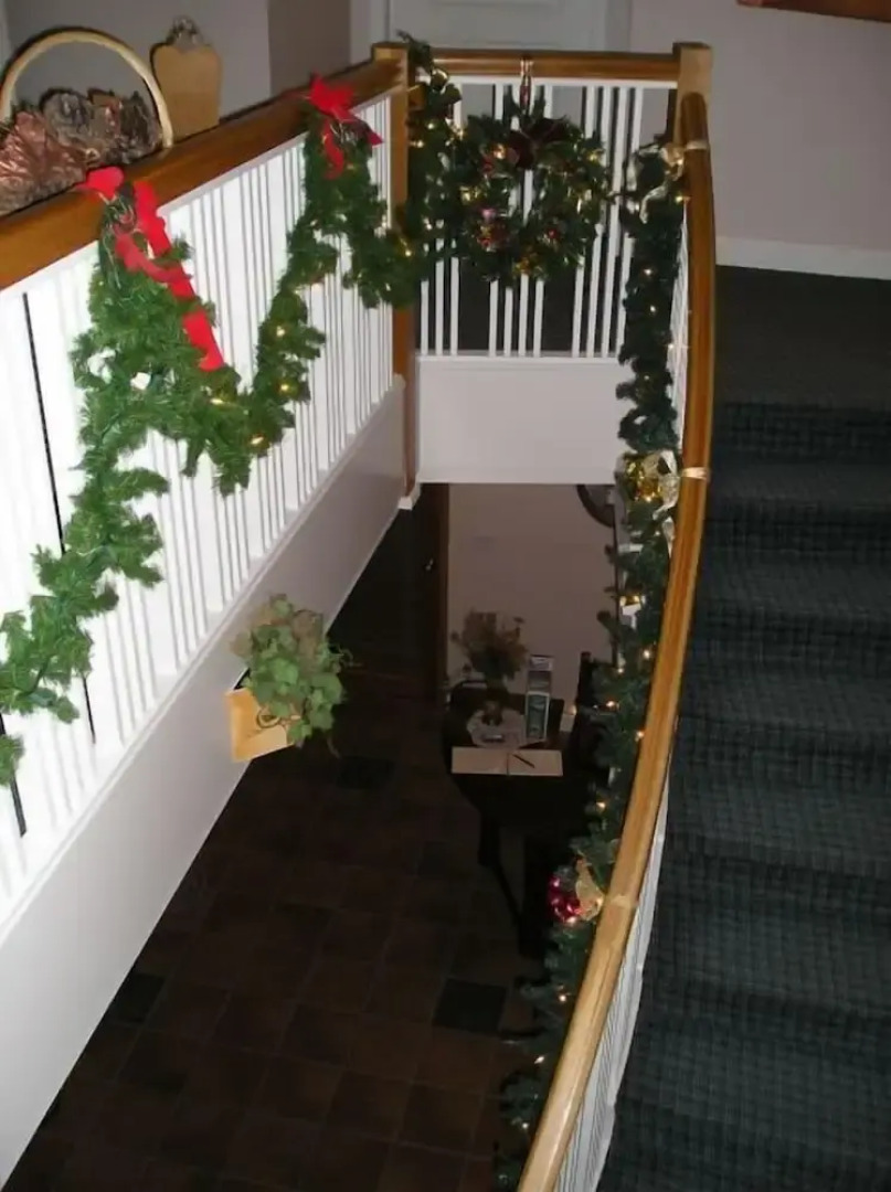 Cedar Wood Lodge B&B