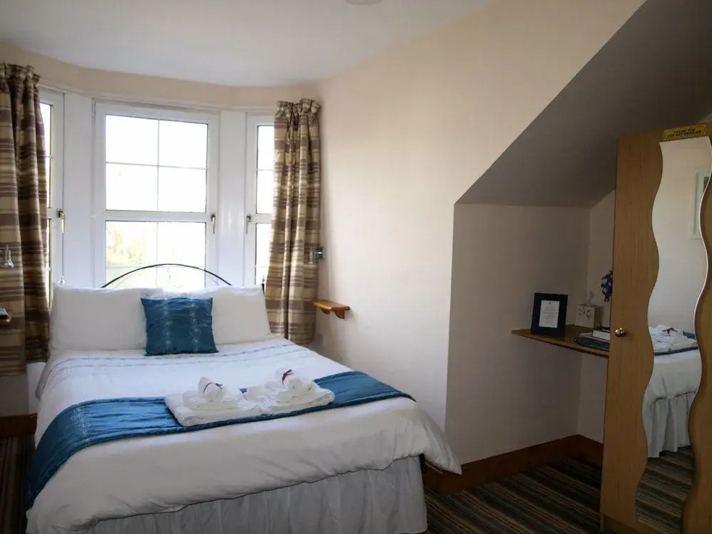 Knight's Rest Guest House