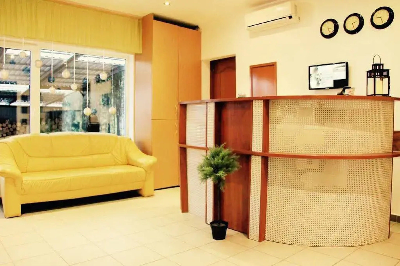 Отель Гусарский