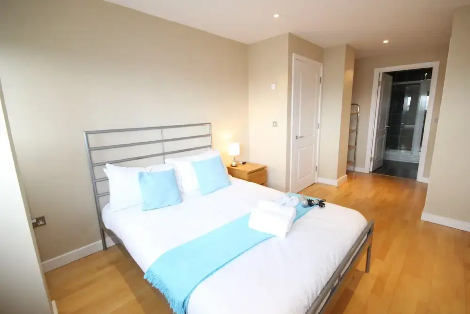 Cotels at The Theatre District