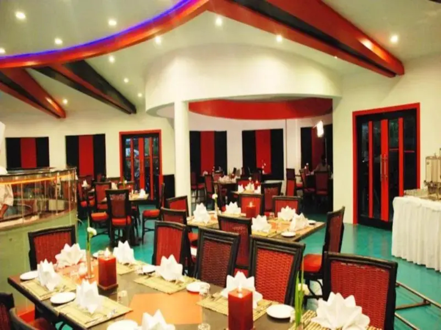 Oh Biz Premier at Leonia