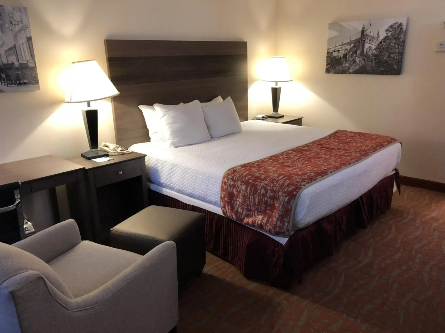 MHO Inn & Suites