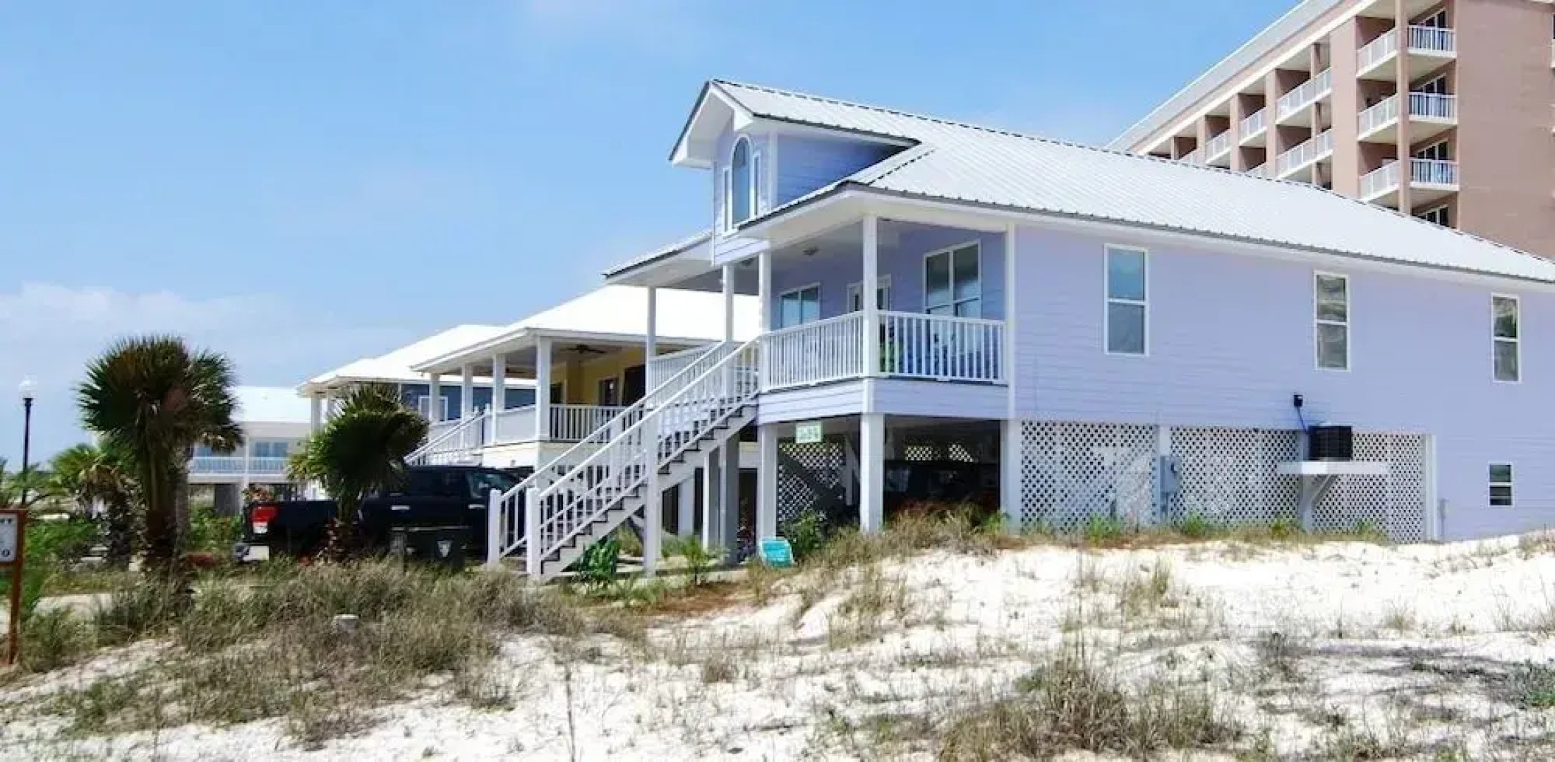 Sea La Vie by RedAwning