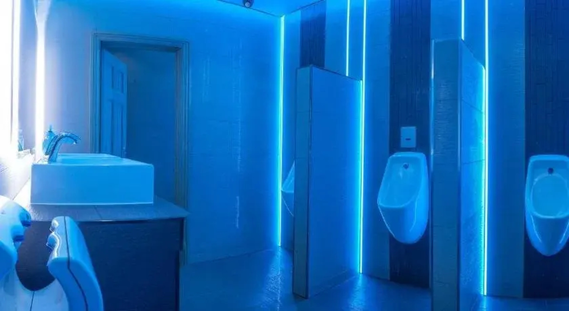 The Quayside Hotel and Bar