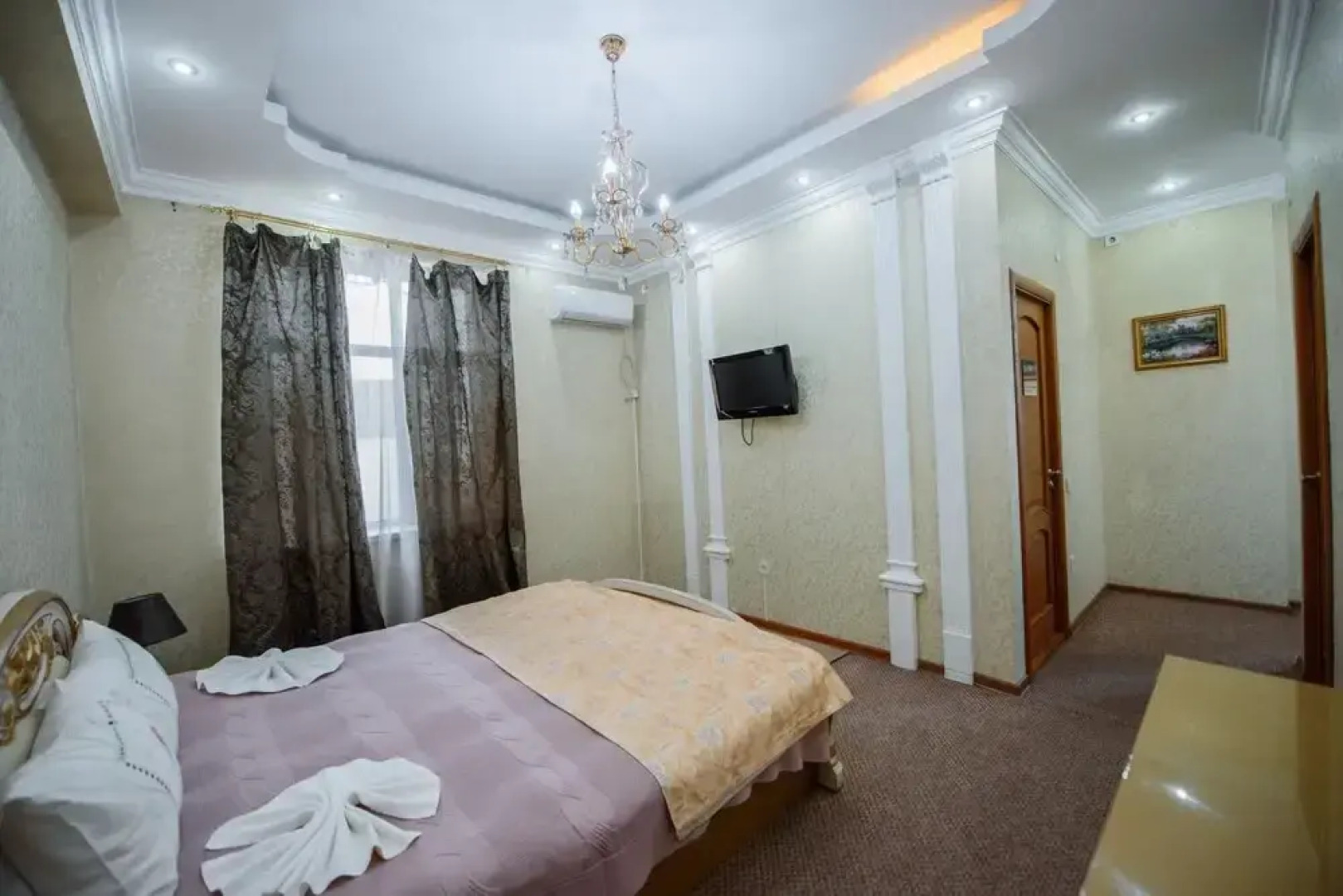 Turan Hotel On Mustafin 88