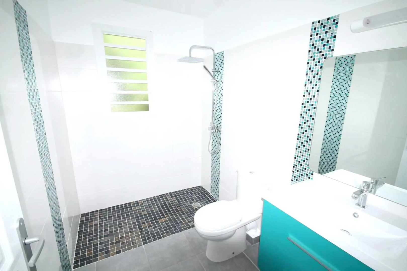 Villa de 3 chambres avec vue sur la mer piscine privee et jardin amenage a Le Diamant
