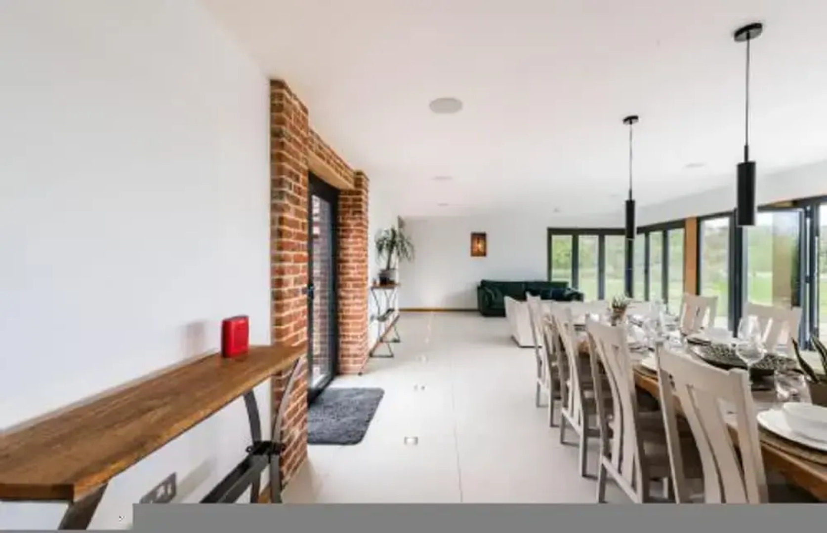 Host Stay Willow Barn