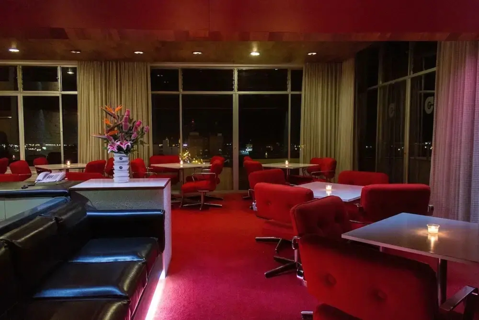 Camino Real Hotel