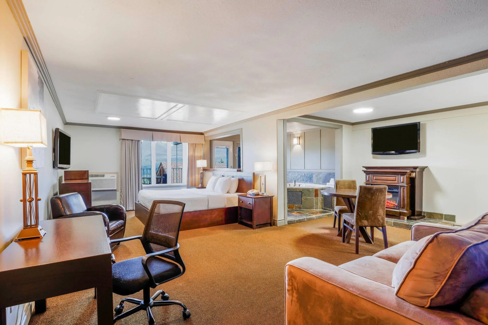 Days Inn by Wyndham Golden