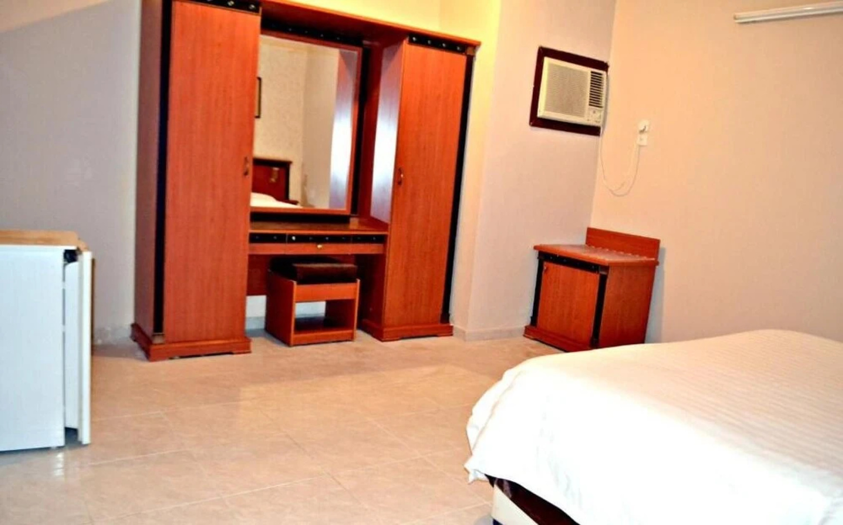 Qasr Al Mosaidya Furnished Units