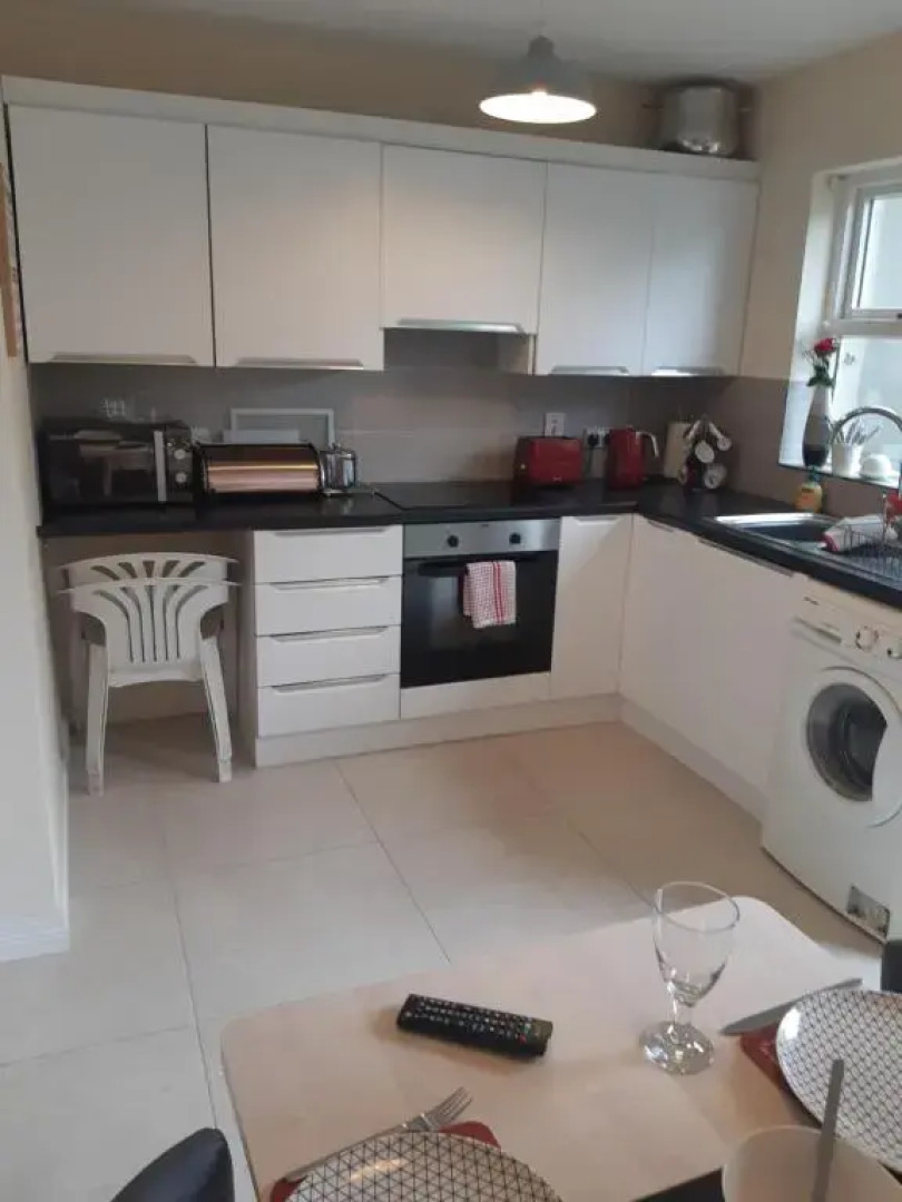 4 Bleach Green Apartments