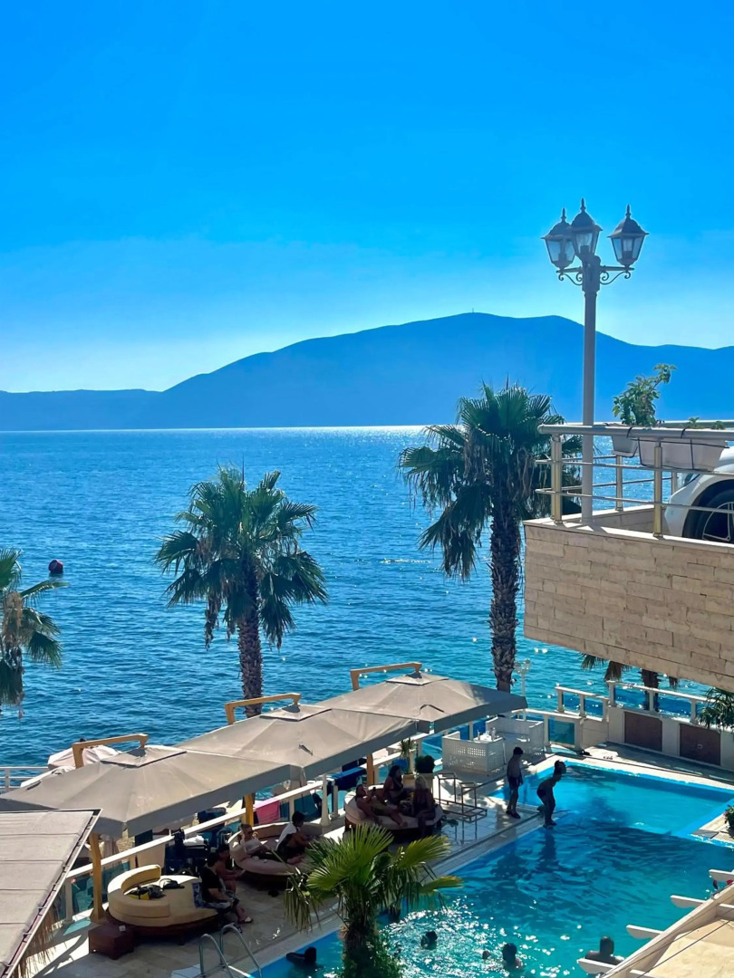 Coral Hotel & Resort