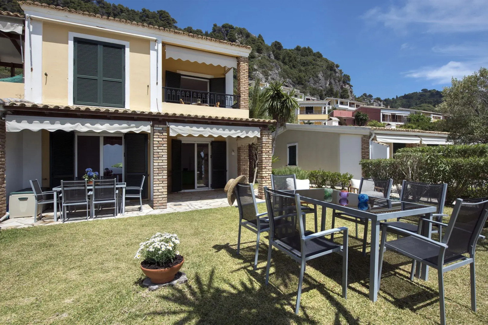 Glyfada Homes Resort